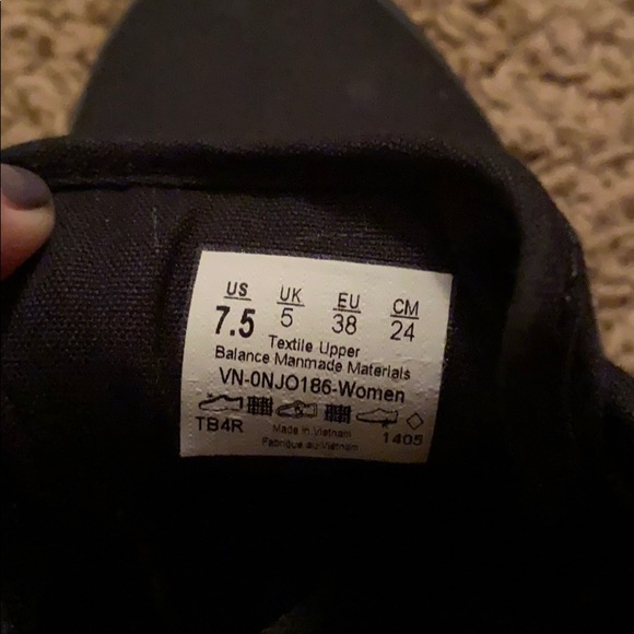 Black vans - Picture 5 of 5